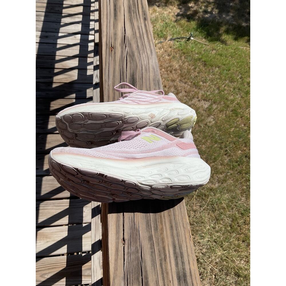 New Balance Sneakers Womens 5.5 1080 V13 W1080P13 Pink Running Gym Shoes - Picture 7 of 10